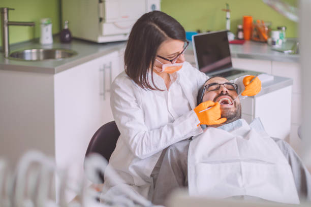 Best Weekend Emergency Dentist in Flordell Hills, MO